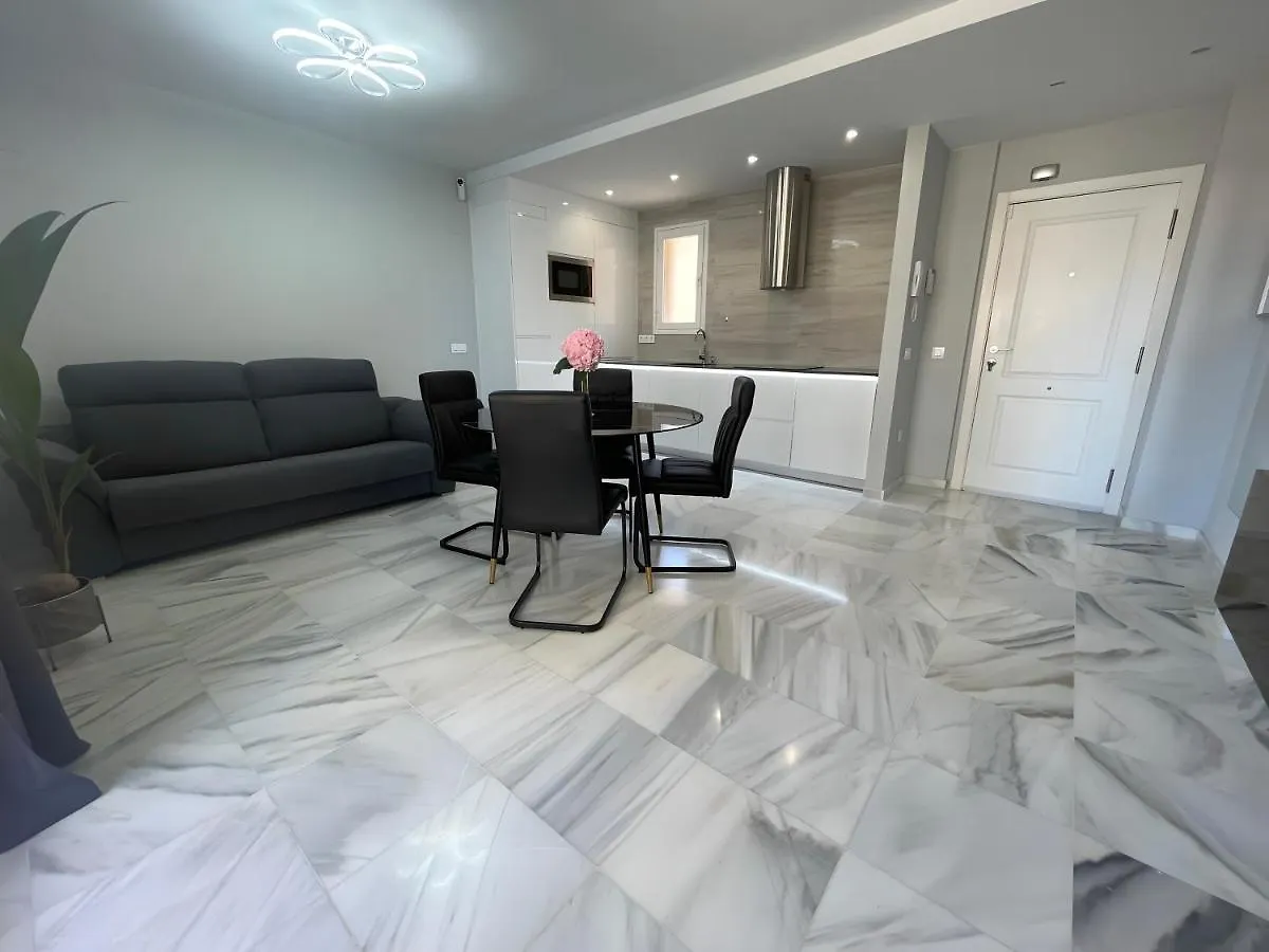 Luxury Apartment Benalmadena First Line 0*,